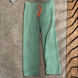 Women’s Small Livingston Figs Scrub Pants